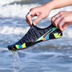 Nixnix - Waterschoenen - Maat 40 - Aquaschoenen - Strandschoenen - Antislip - Schoenen Voor Zwembaden En Strand - Volwassenen En Kinderen - Beschermt Tegen Grof Zand Scherpe Stenen En Dieren Onder Water - Unisex -Watersporten Winkel 1200x1200 159