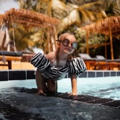 Piikaboo Puddle Jumper Zwemvest Zebra - 2-6 Jaar - 15-30 Kg -Watersporten Winkel 1200x1200 309