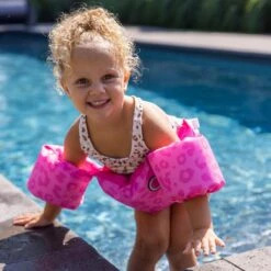 Swim Essentials - Puddle Jumper Zwemvest - Roze Panterprint - 2-6 Jaar - 15-30 Kg -Watersporten Winkel 1200x1200 333