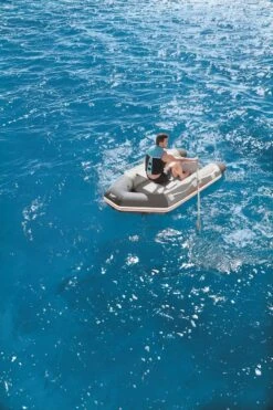 Bestway Hydro Force Opblaasboot Caspian Set 230 X 130 X 33 Cm Wit 31 Bestway Hydro Force Opblaasboot Caspian Set 230 X 130 X 33 Cm Wit -Watersporten Winkel 799x1200 4