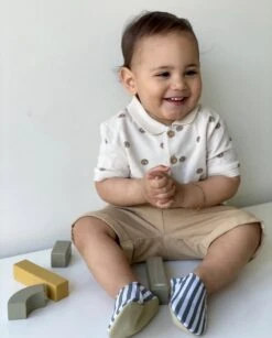 Slipstop Stone Flower - Roest Bruin Met Witte Bloemen 9 Slipstop Stone Flower - Roest Bruin Met Witte Bloemen -Watersporten Winkel 966x1200 2